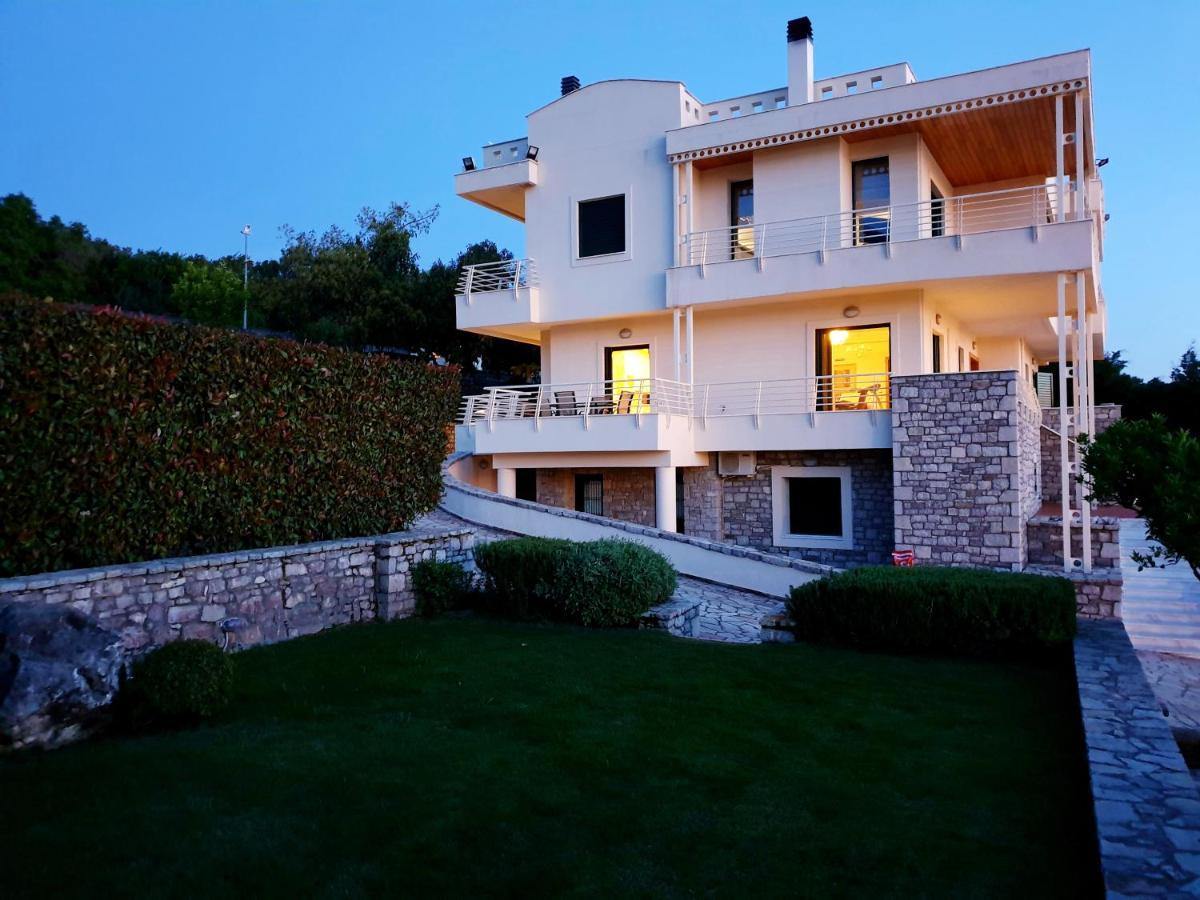 Elaianthos Villa Kalamata Exterior photo