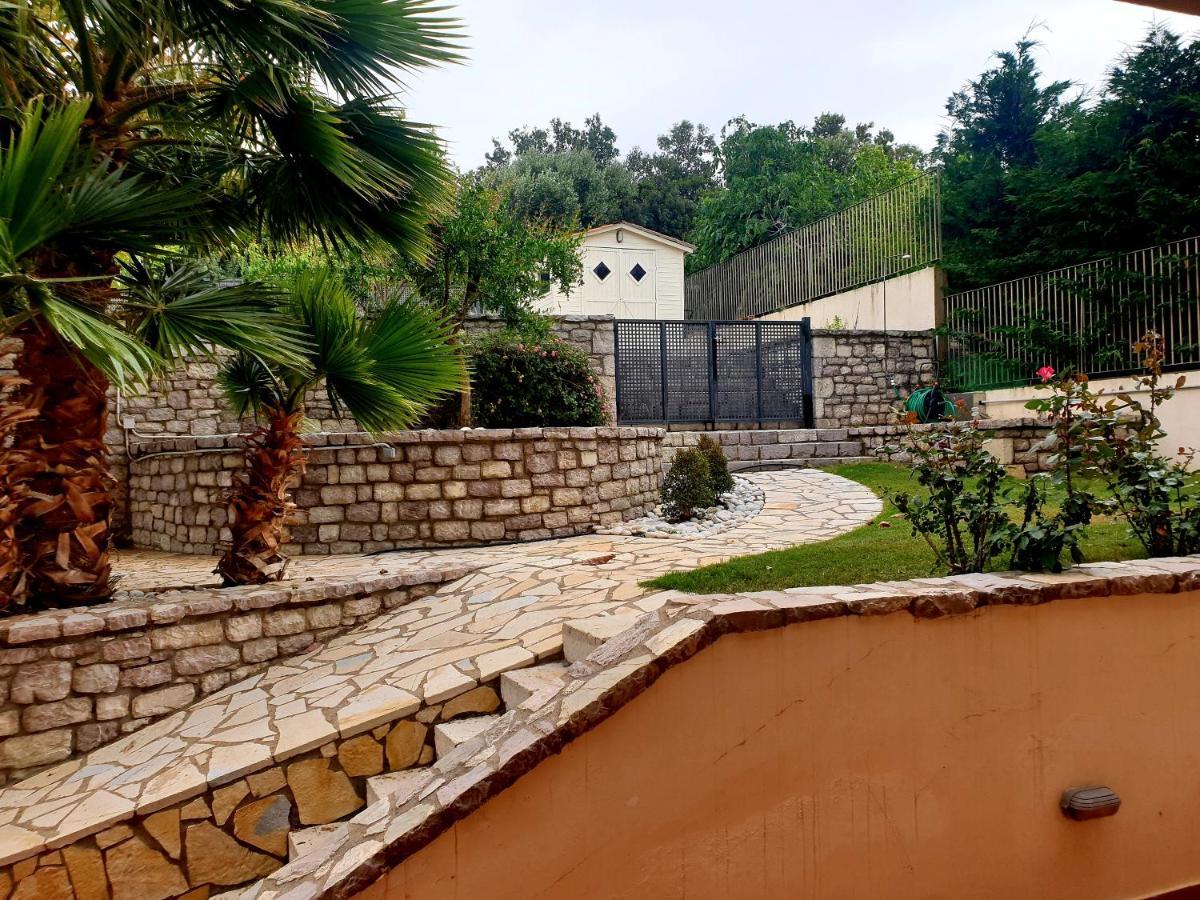 Elaianthos Villa Kalamata Exterior photo